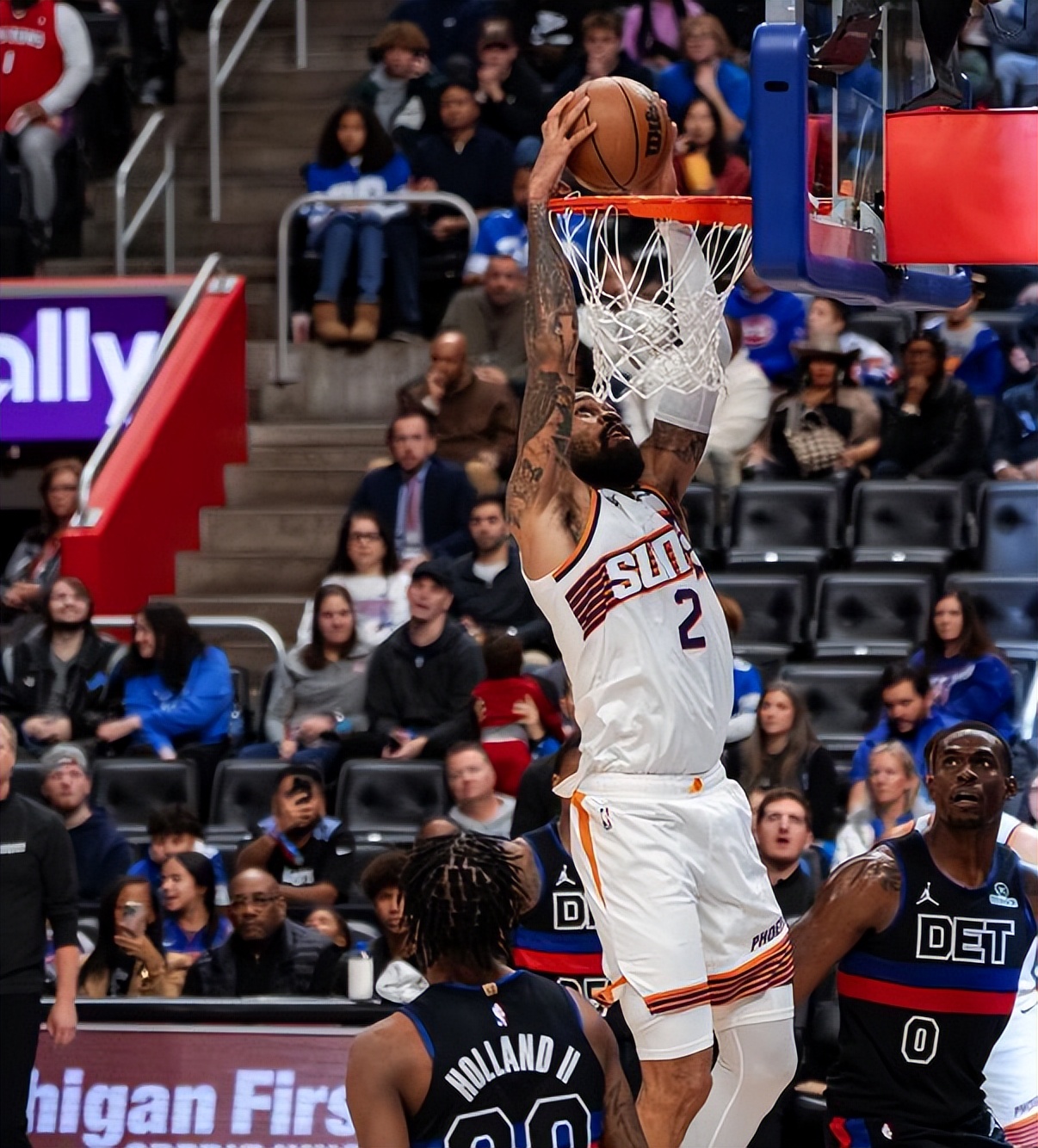 九游娱乐平台 -NBA总决赛今晨再迎强敌，菲尼克斯太阳官宣签约，主帅态度——底气十足，训练强度明显提升的简单介绍