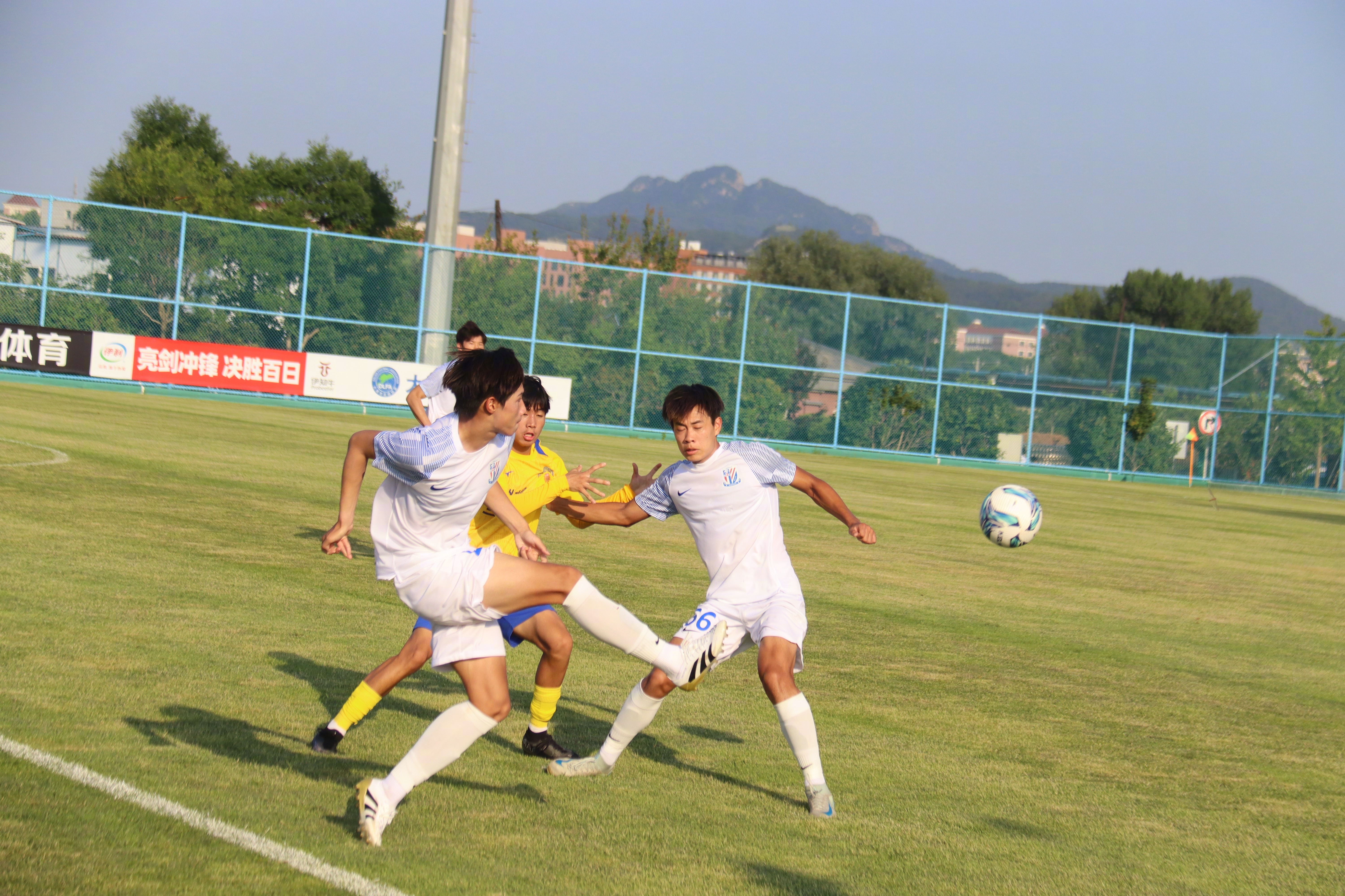 赛后意甲传出新动向,上海申花单刀错失,管理层表态——压力陡增,更衣室氛围转暖的简单介绍 赛后意甲传出新动向,上海申花单刀错失,管理层表态——压力陡增,更衣室氛围转暖的简单介绍